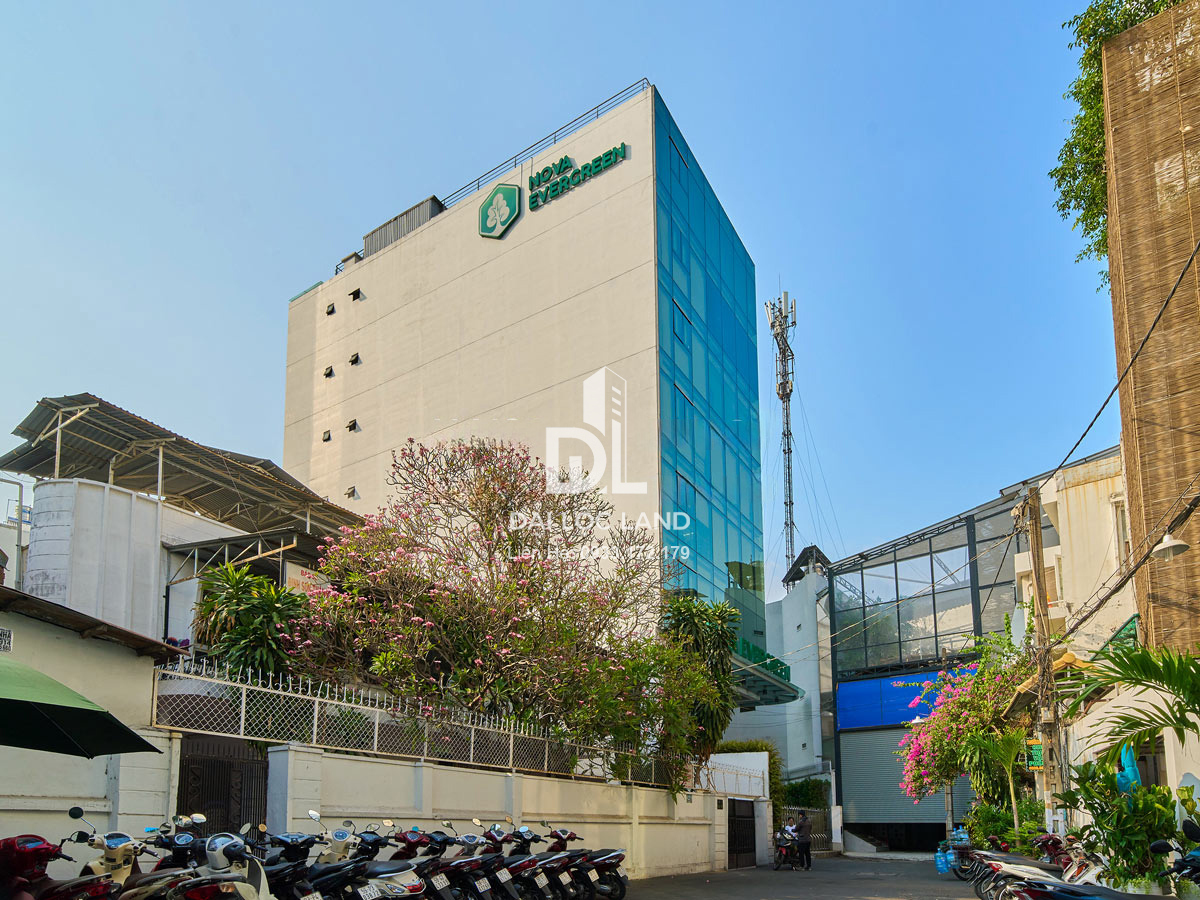 Nova Evergreen Tower