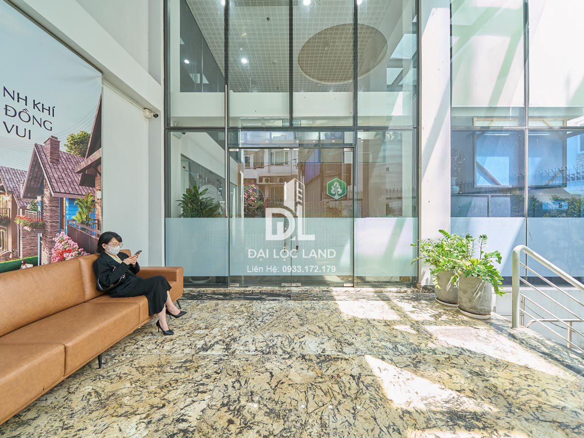 Nova Evergreen Tower