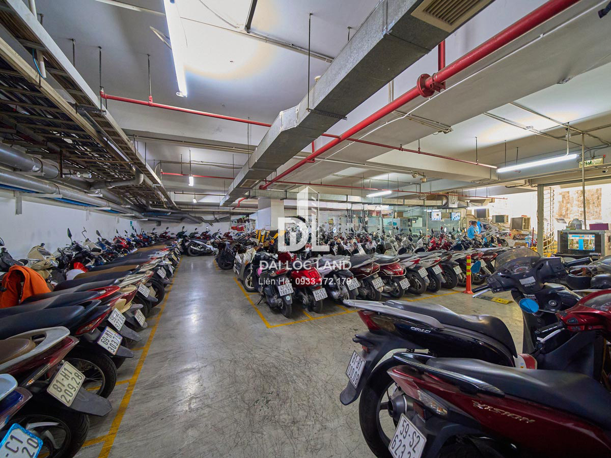 The Galleria Office Building