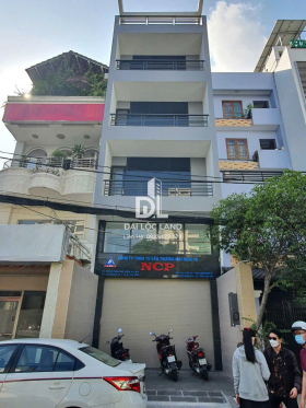 Building 22 Đường A4