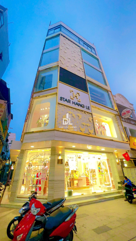 Building 459-461 Cách Mạng Tháng Tám