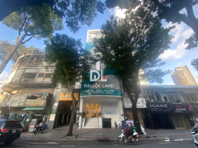 Building 86-88 Pasteur