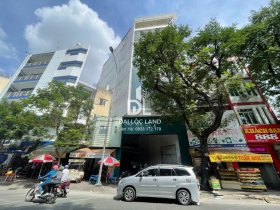 Climax Building