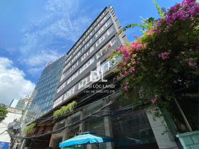 Eva Service Building